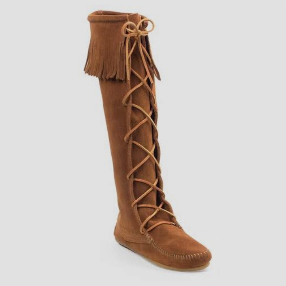 Minnetonka Front Lace Knee High Boot, Size 8, NIB